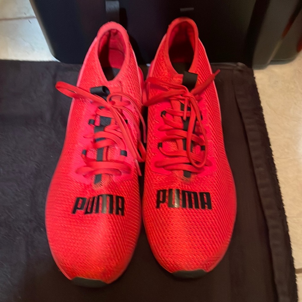 Puma Cell Vive Running Sneaker